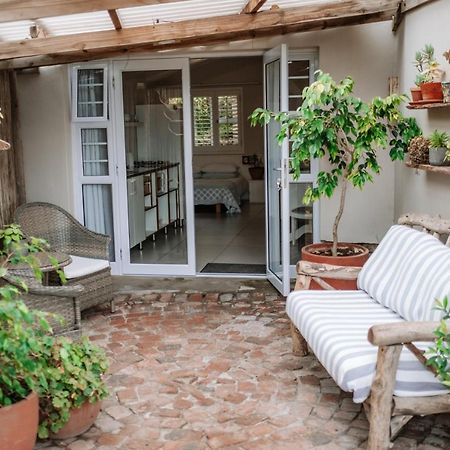 Pebbles Beach Cottage Port Elizabeth Exterior foto