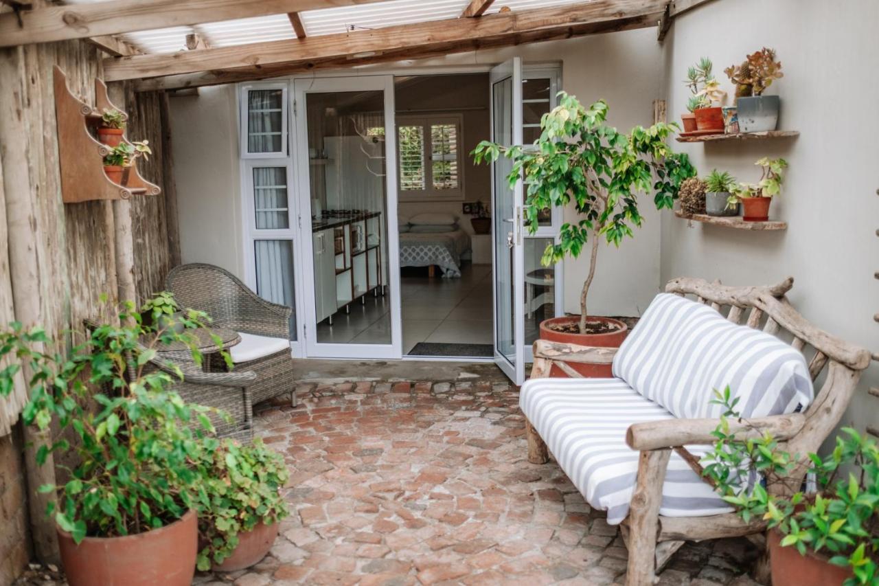 Pebbles Beach Cottage Port Elizabeth Exterior foto