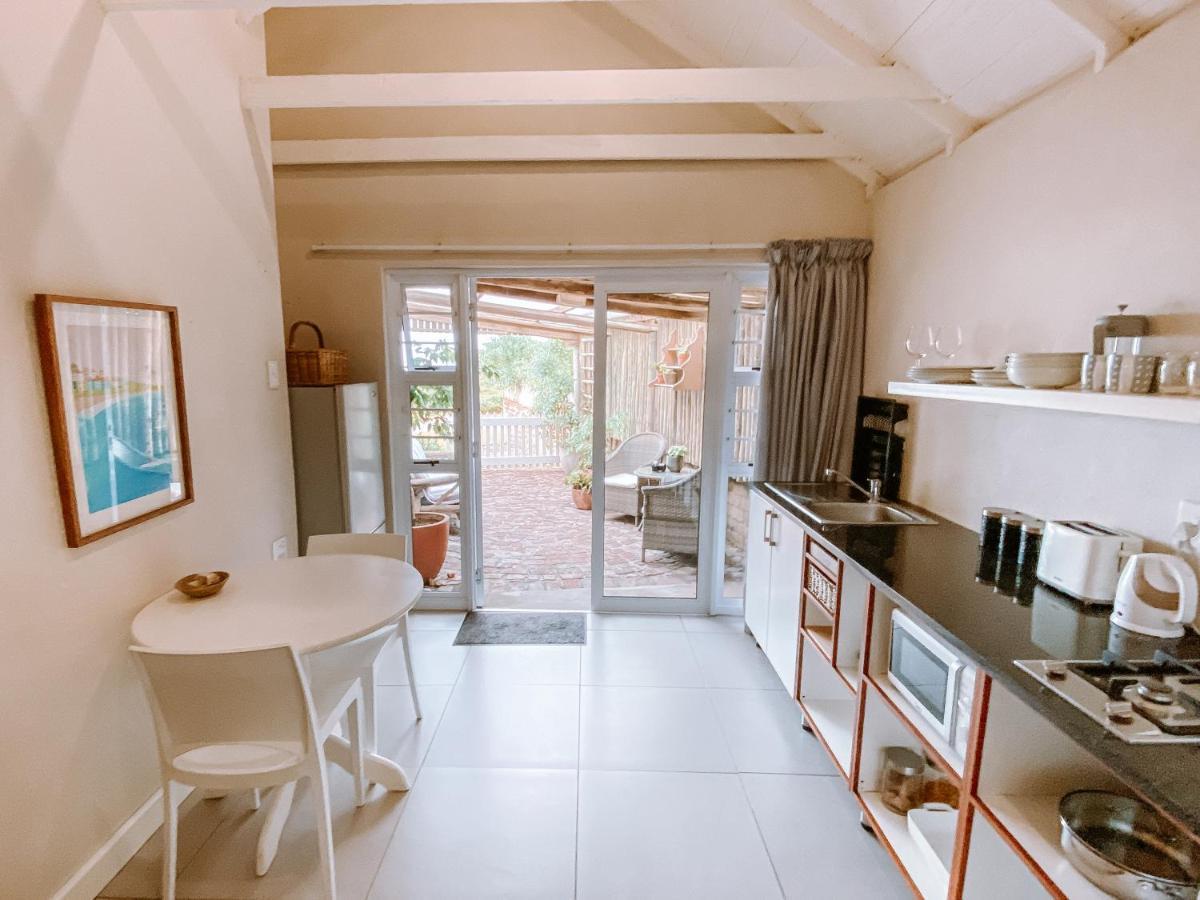 Pebbles Beach Cottage Port Elizabeth Exterior foto
